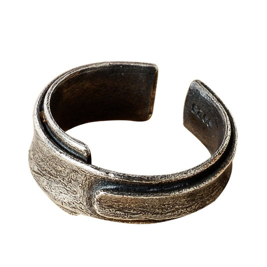 Antique Matte Texture Pleated Ring R1285