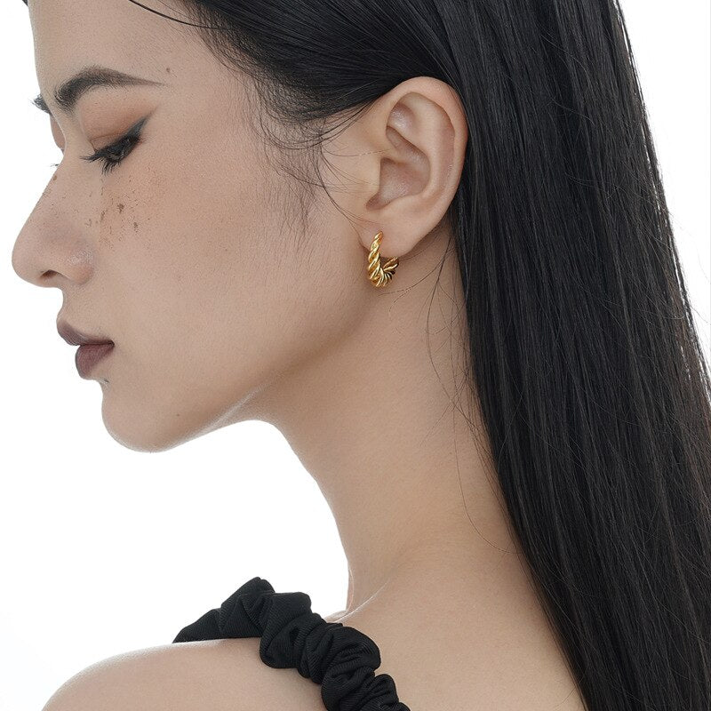 Braided Filigree Hoop Earrings E1032