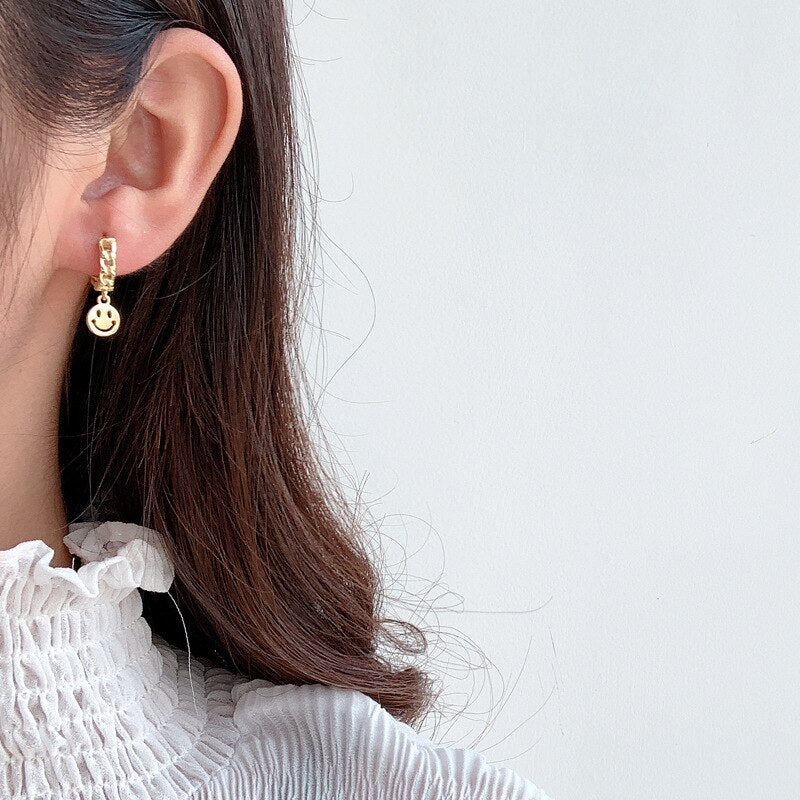 Chain Hoop Smiley Earrings E1046