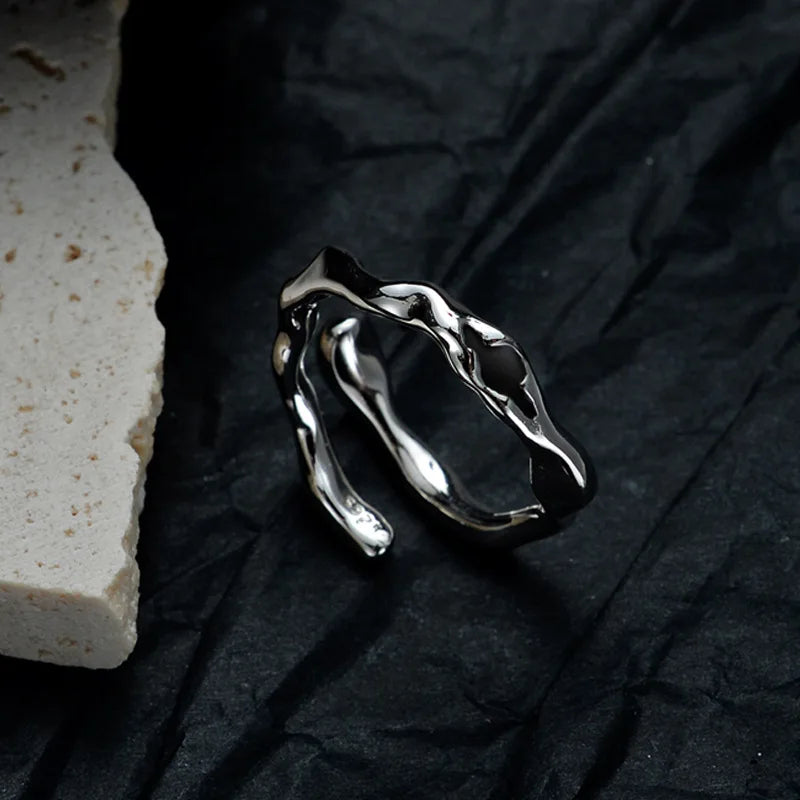 Irregular Alien Pattern Ring R124