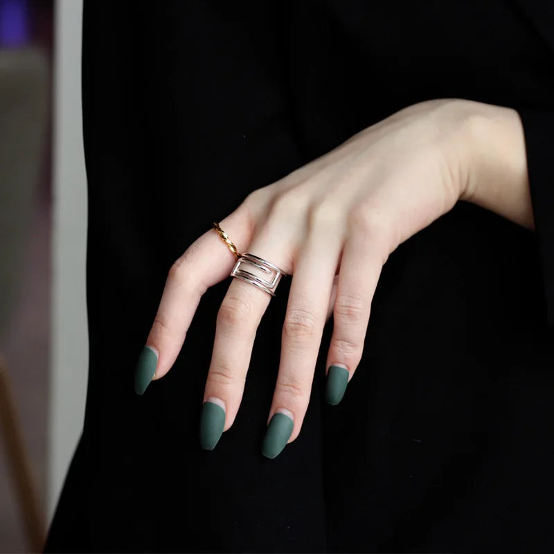 Wide Wire Geometric Ring R1147