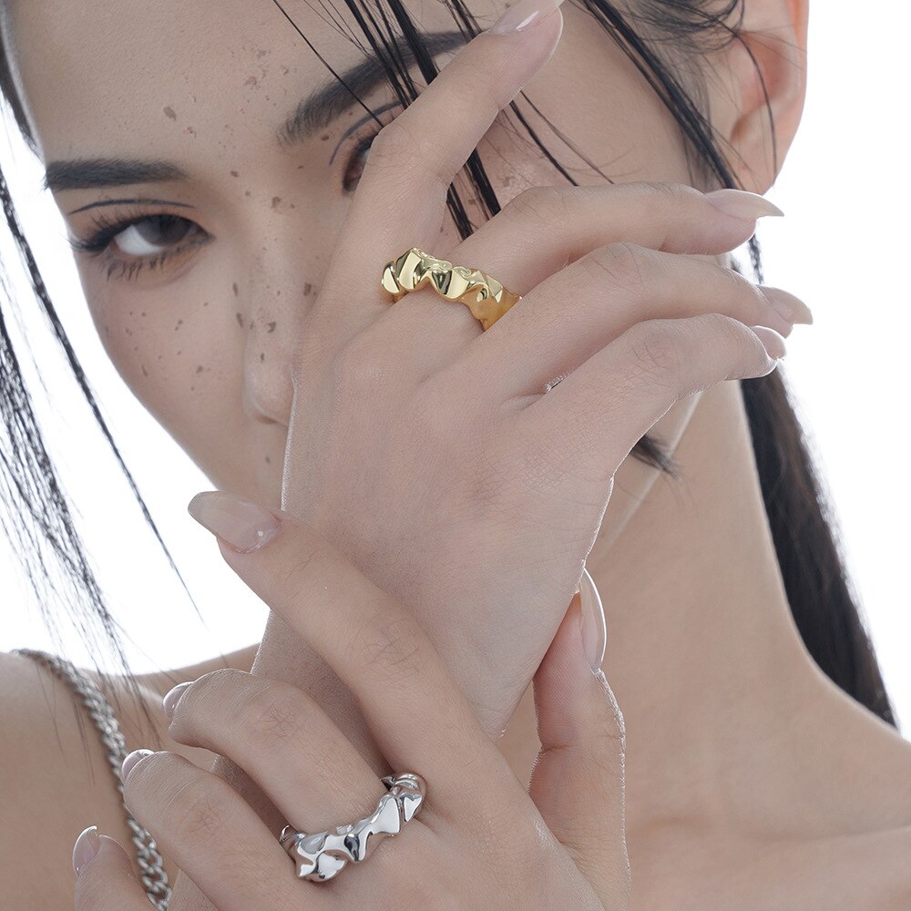 Twist Pattern Open Ring R1082