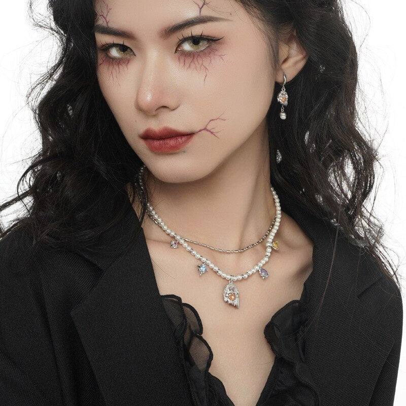 Halloween Spirit Pearl Witch Necklace N1009