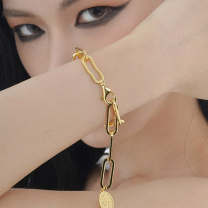 Thick Drawn Elongated Chain Bracelet B1045