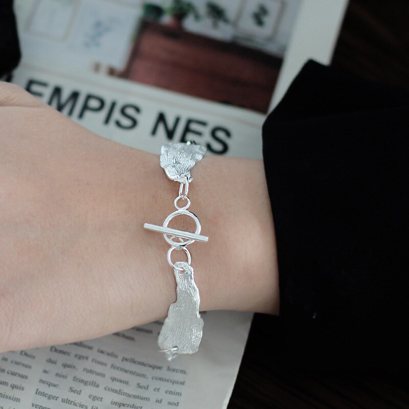 Wrinkled Links Bracelet