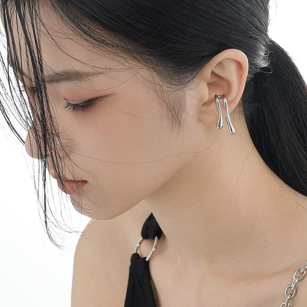 Playful Liquid Ear Cuffs E1196 1 Piece