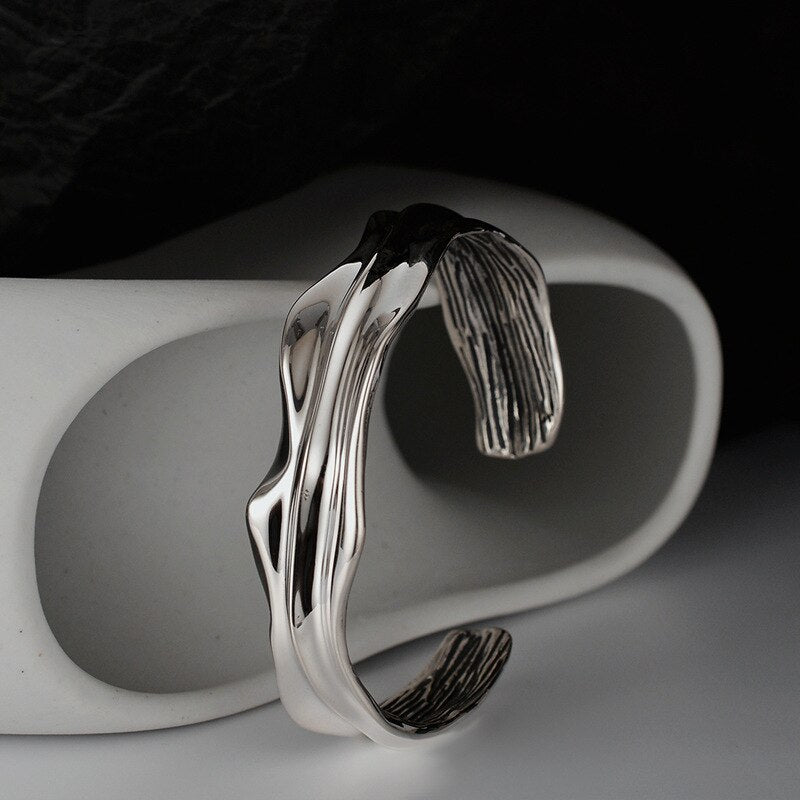 Liquid Pattern Irregular Bangle B1016