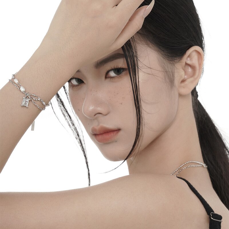 Chains Baroque Pearl Bracelet B1047