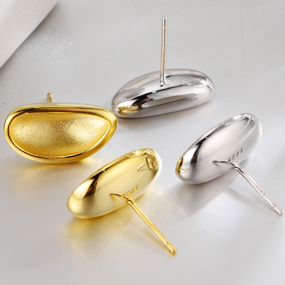 Matte Beanpod Studs E1172