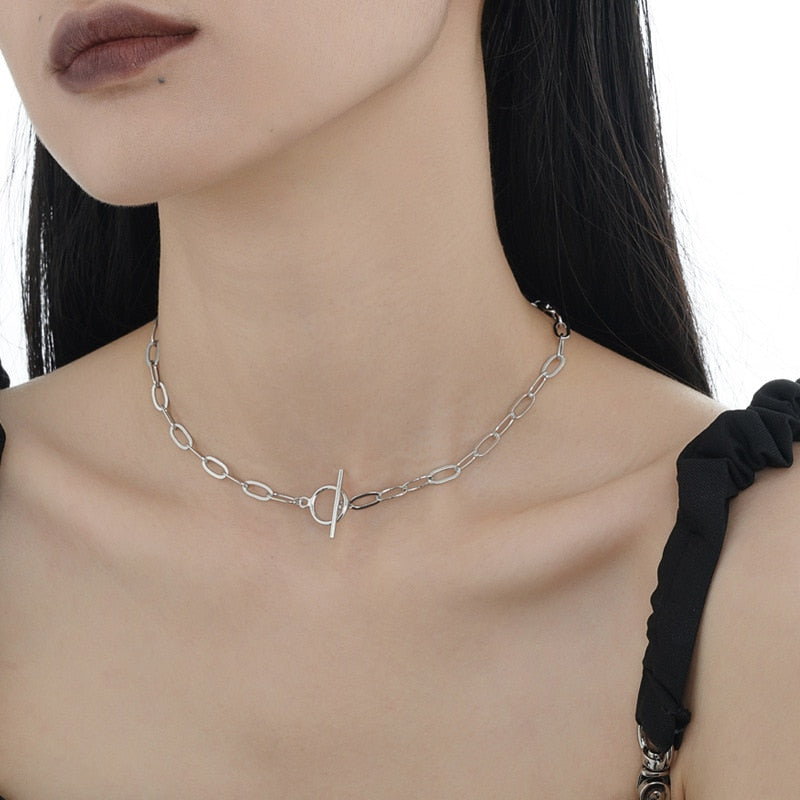 Dapped Elongated Chain Necklace N1027