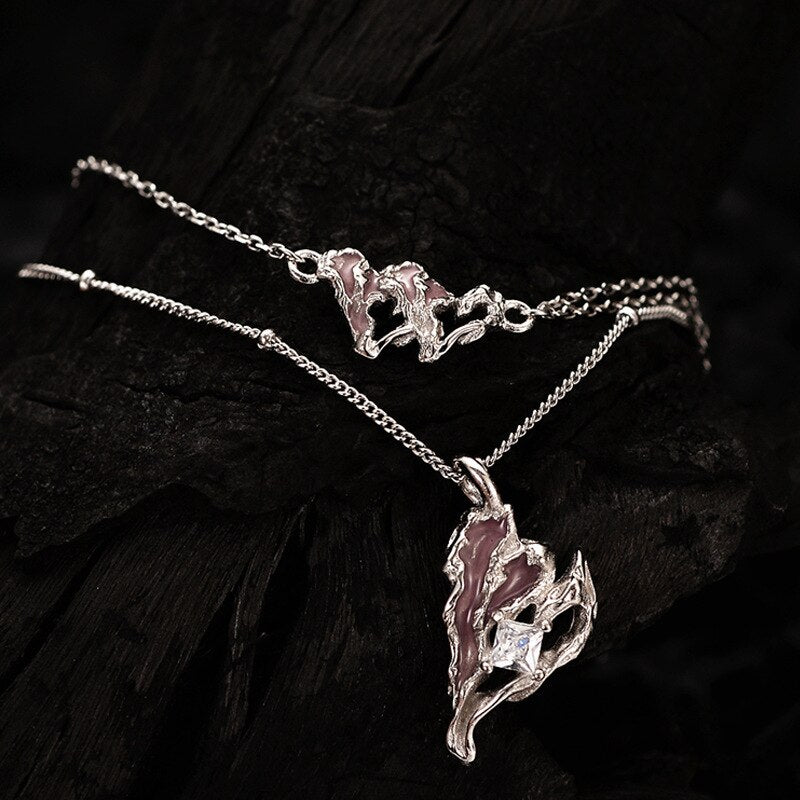 Scrunched Heart Pink Enamel Bracelet B1003