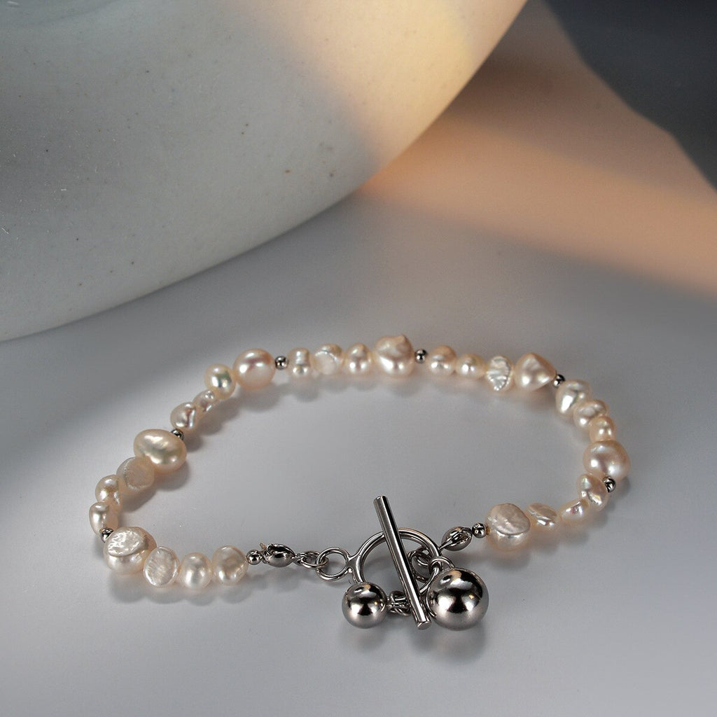 Baroque Pearls T-bar Bracelet B1032