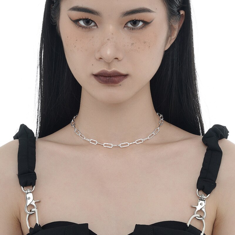 Thick Drawn Dapped Chain Necklace N1026