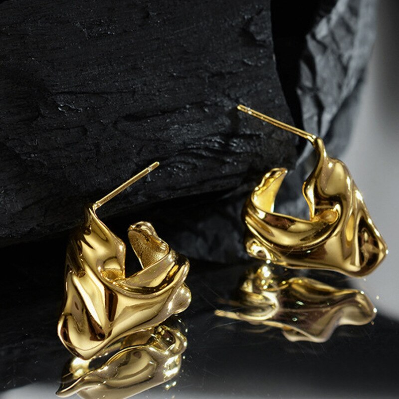 Thick Ruffled Ear Cuff E1234 1 Piece