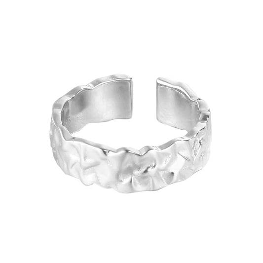 Hammered Pattern Ring R178