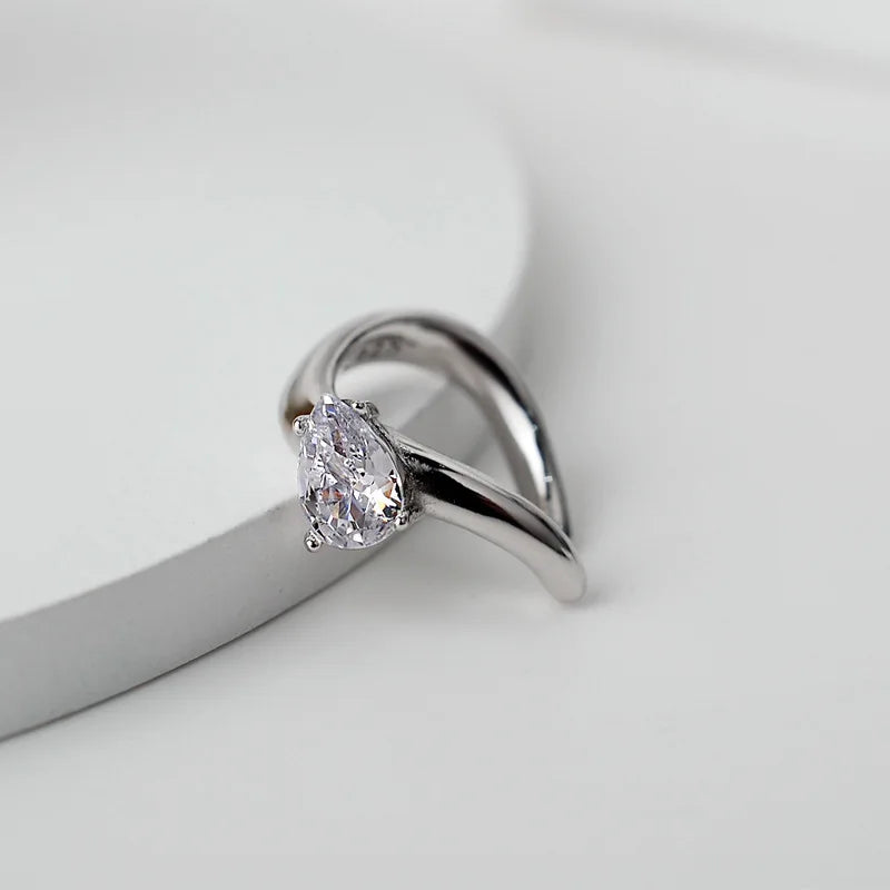 Solitaire CZ Wavy Earring E1037, 1 Piece