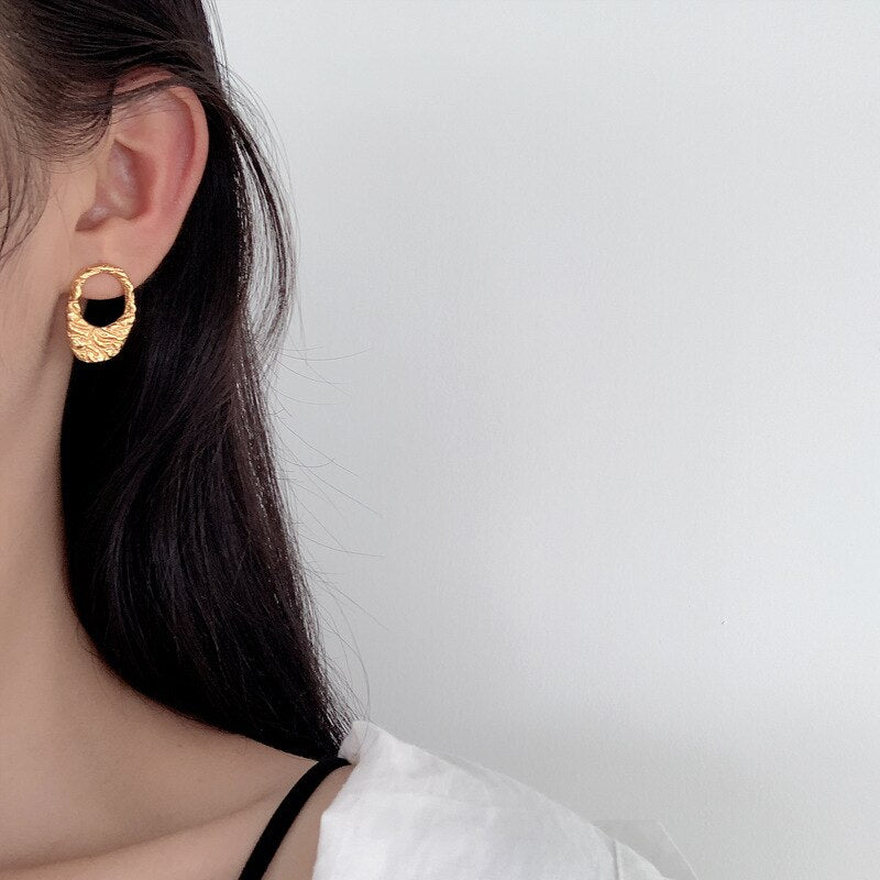 Hammered Hoop Earrings E1048