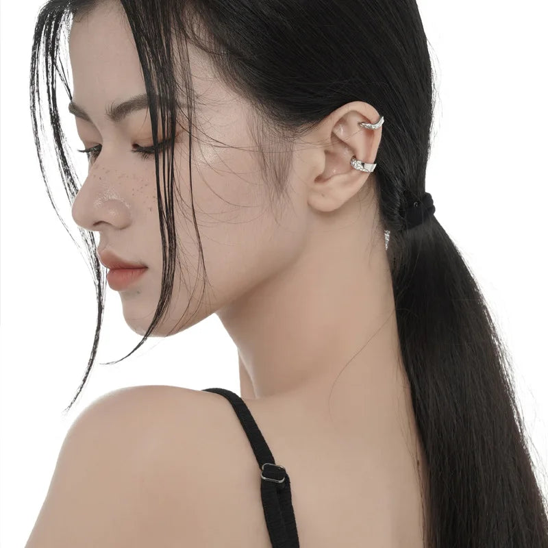 Thick Hammered Clip Earring E1013, 1 Piece