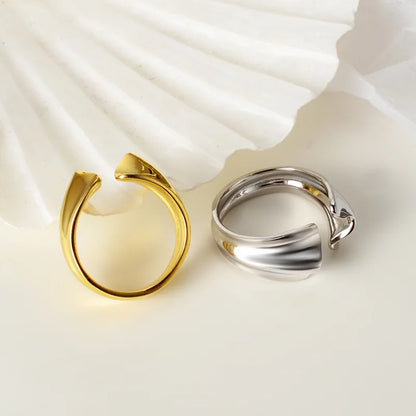 Wavy Wide Ring R1154