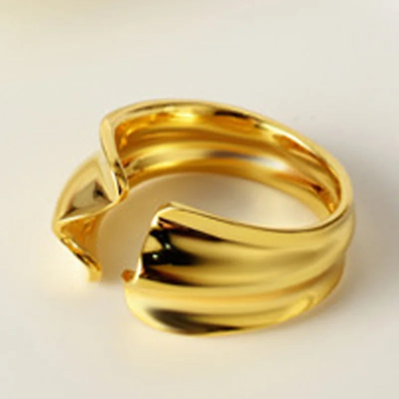 Wavy Wide Ring R1154