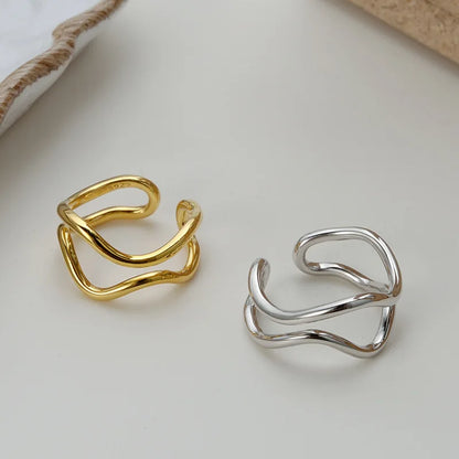 Wavy Wire Ring R1120