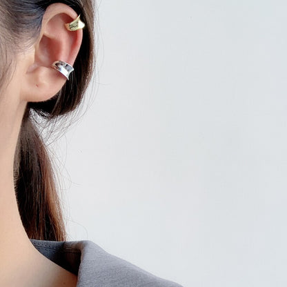 Wide Curve Ear Cuffs E1088 1 Piece