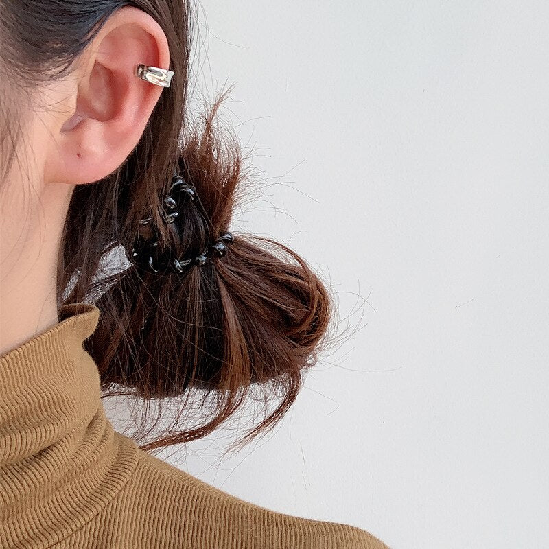 Thick Playful Open Earrings E1012 1 Piece