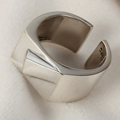 Wide Thick Asymmetrical Ring R1027