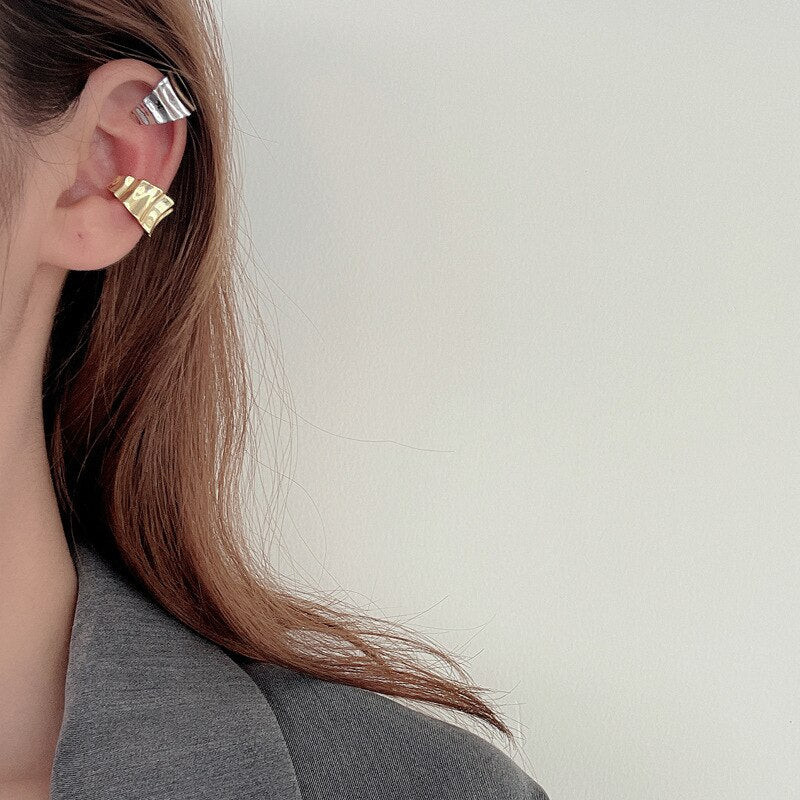 Wide Wavy Ear Cuff E1064 1 Piece