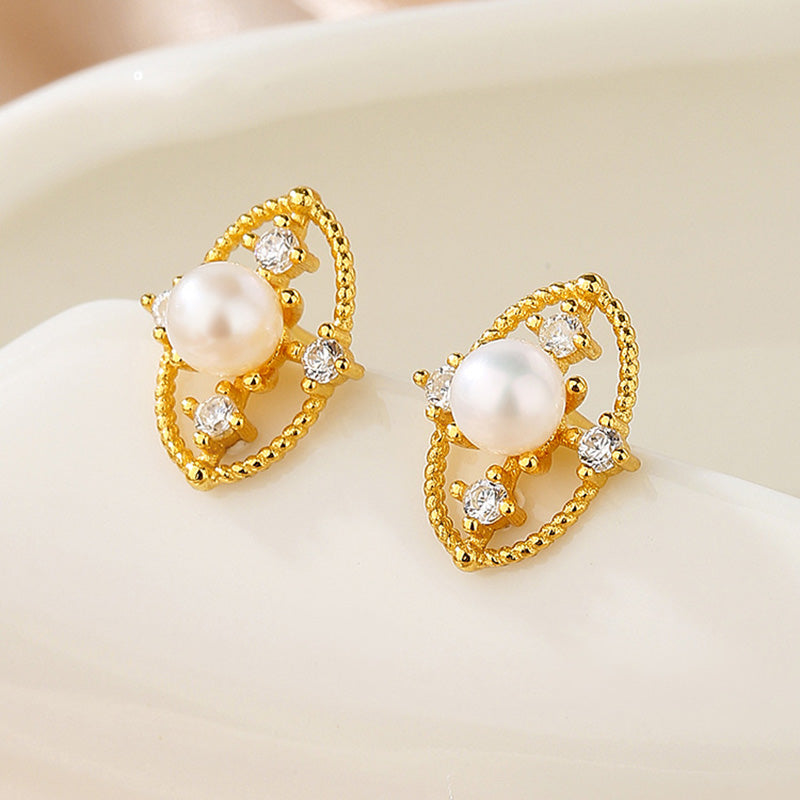 Starry Freshwater Pearl Earrings PE1008