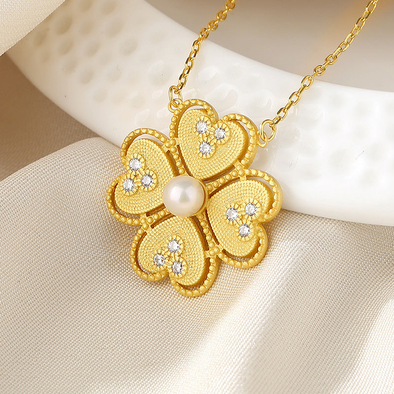 Freshwater Pearl Clover Necklace PN1009