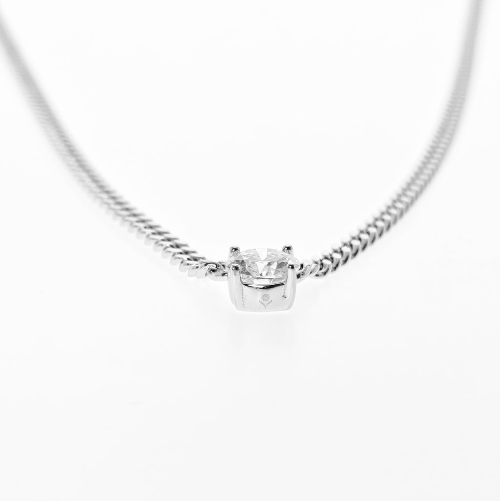 Solitiare Moissanite Curb Chain Necklace