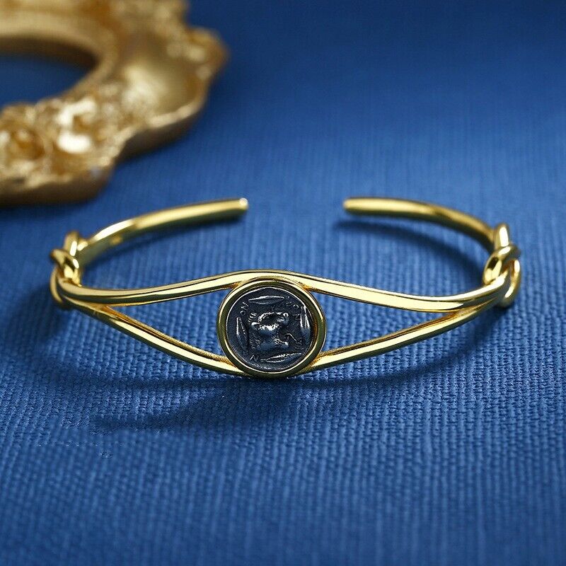 Roaring Lion Bangle Bracelet D1006