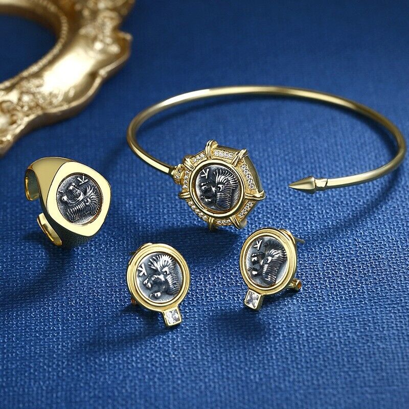 Roaring Lion Bangle Bracelet D1009