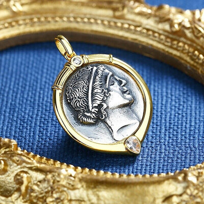 Amazon Warrior Roman Coin Pendant N1018