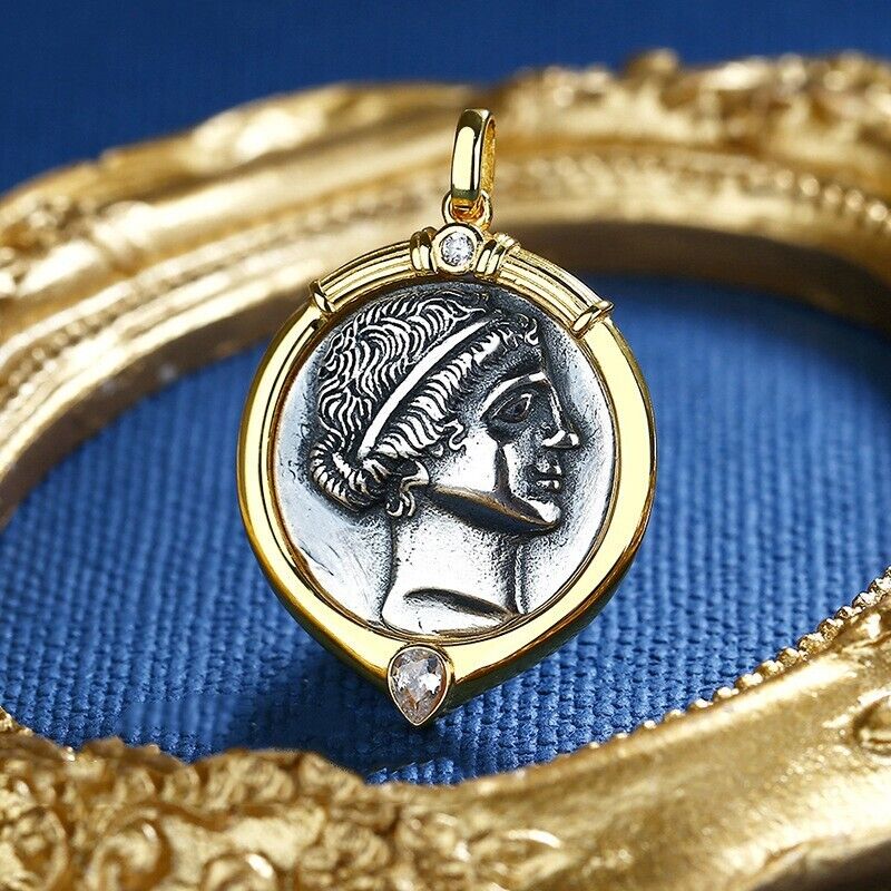 Amazon Warrior Roman Coin Pendant N1018