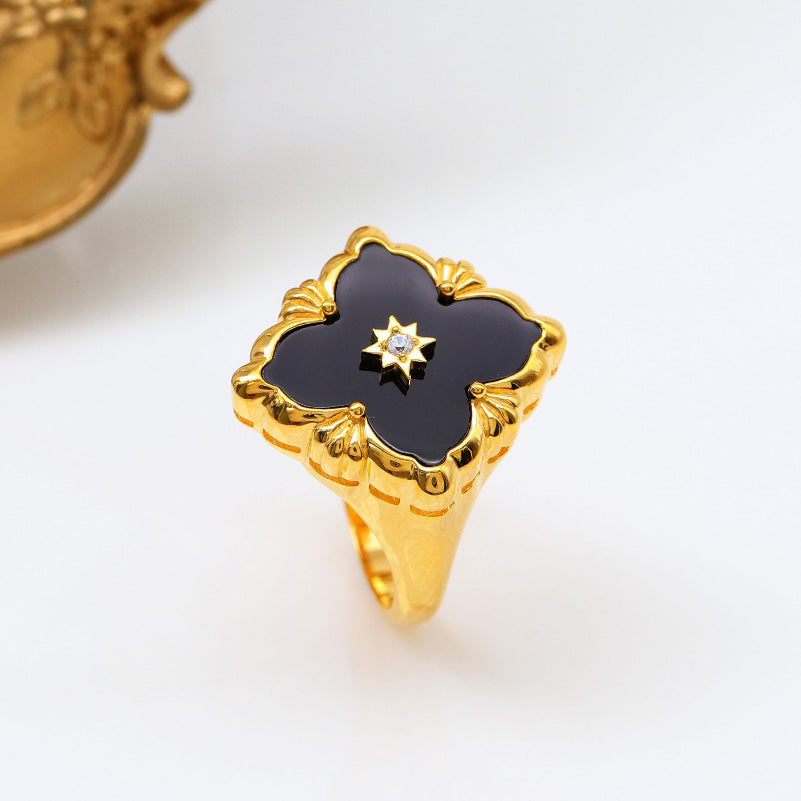 Agate Clover Fretwork Ring 5037