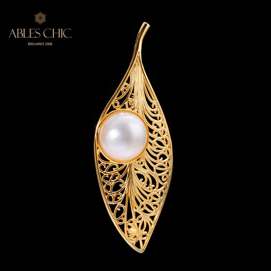 Mabe Pearl Filigree Leaf Pendant 5844