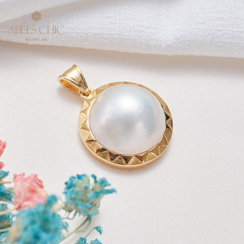 Mabe Pearl Minimalist Pendant 5841