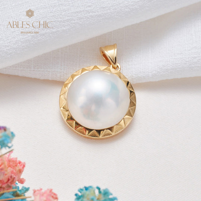 Mabe Pearl Minimalist Pendant 5841
