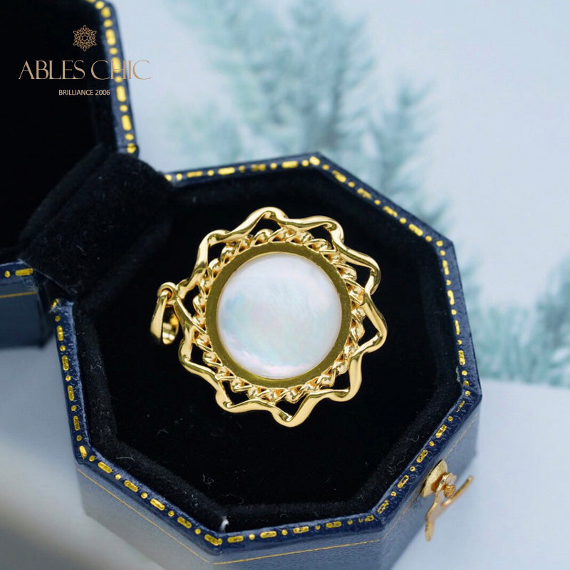 Wavy Halo Mabe Pearl Pendant 5847