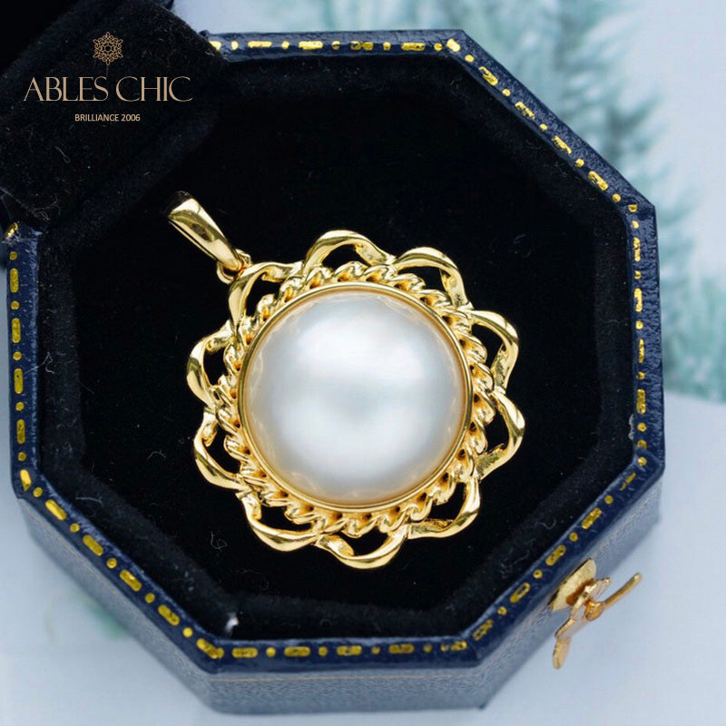 Wavy Halo Mabe Pearl Pendant 5847