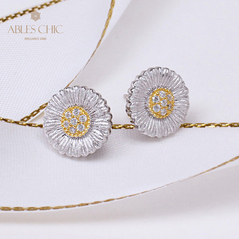 Floral Daisy Stud Earrings 5261