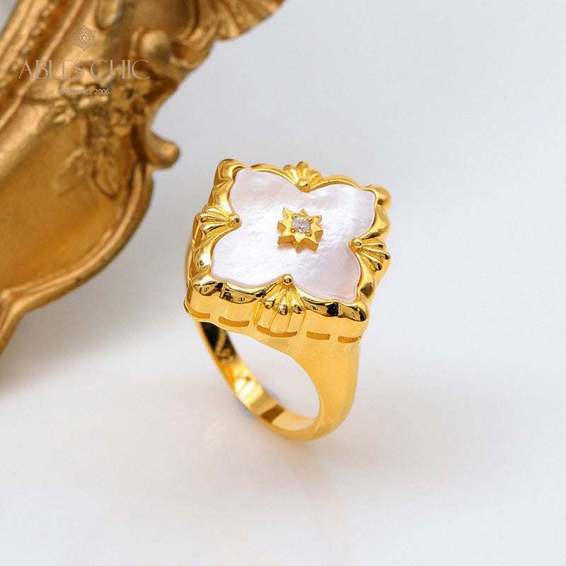 Agate Clover Fretwork Ring 5037