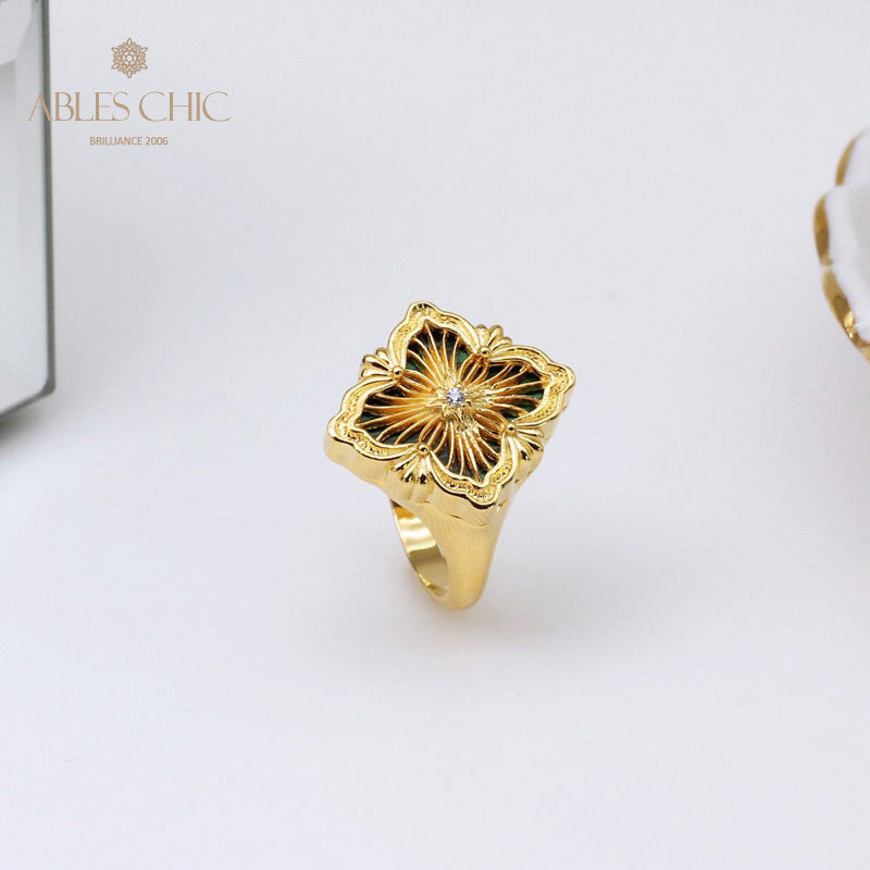 Dense Fretwork Clover Ring 5360