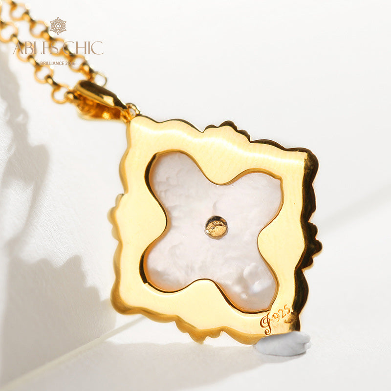 Clover Flower Necklace 5039