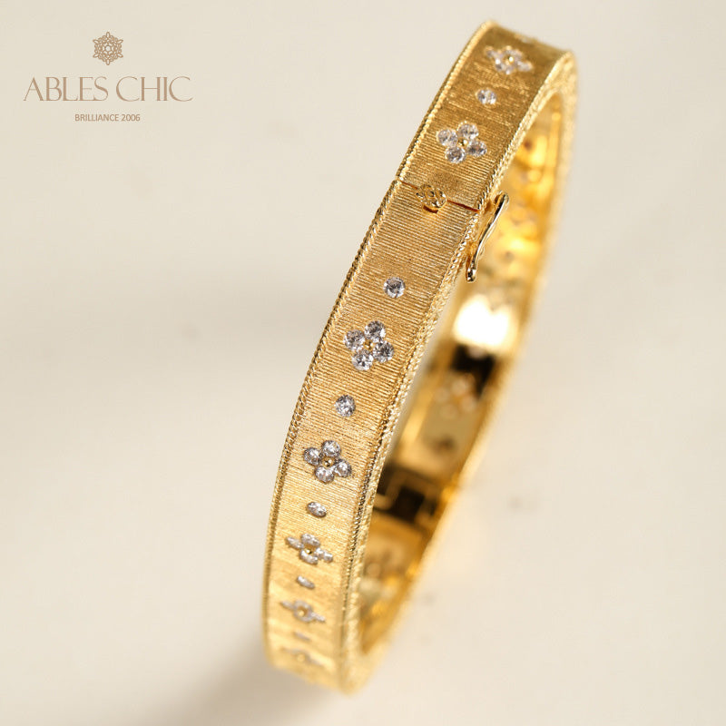 Zircon Clovers Celtic Bracelet 5775