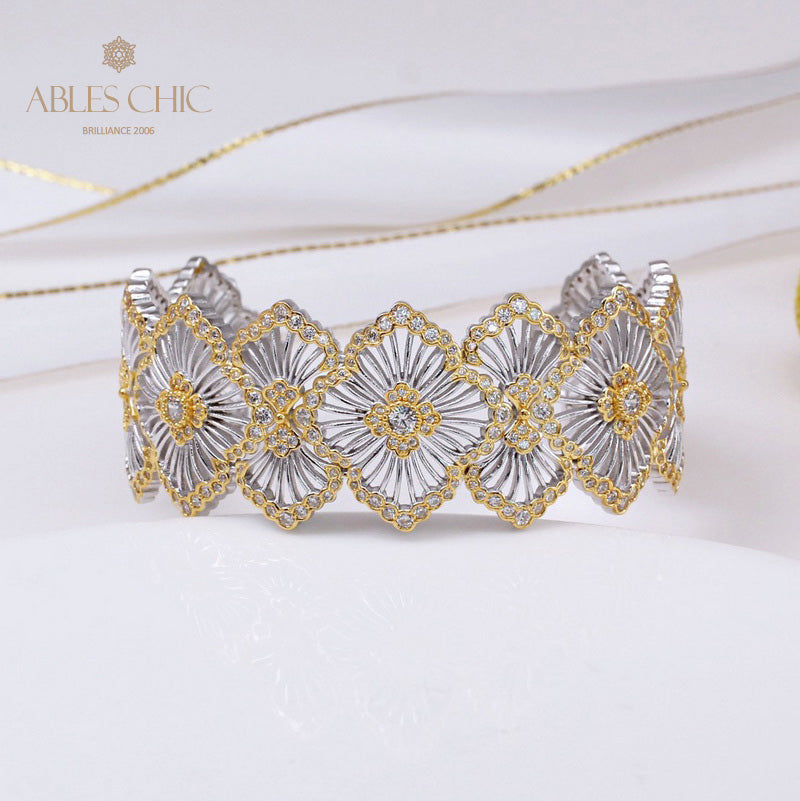 Airy Clovers Honeycomb Bracelet 5244