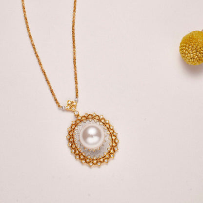 Solitaire Pearl Fretwork Necklace 5734