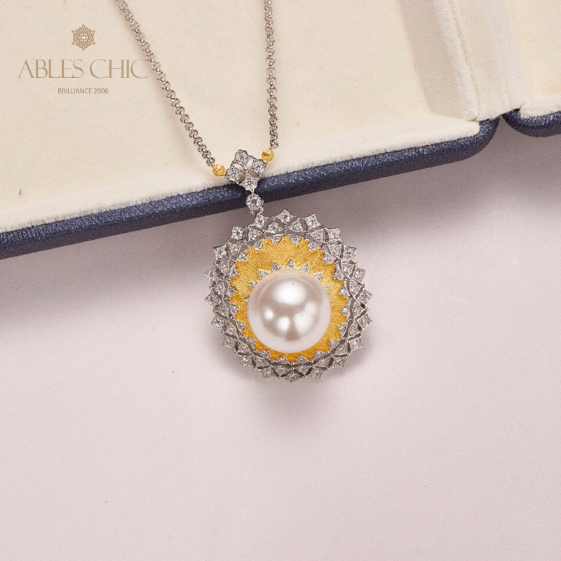 Solitaire Pearl Fretwork Necklace 5734